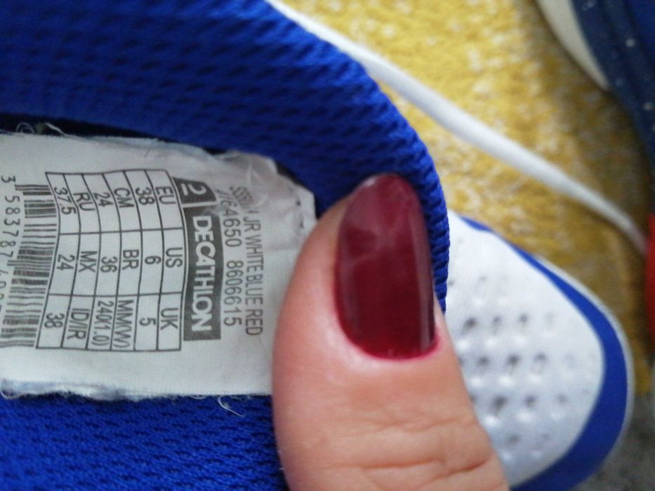 Vând ghete Tarmak 38