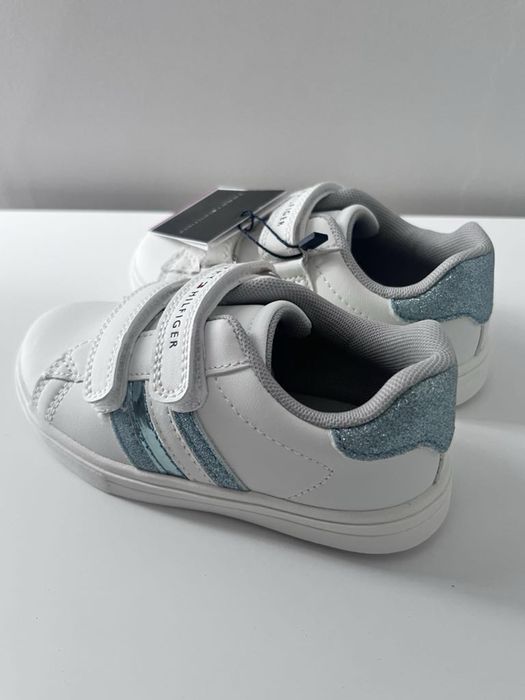 Tommy Hilfiger , Mayoral , Guess