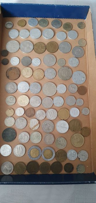 Monede si bancnote vechi, romanesti si straine. 1000 lei negociabil.