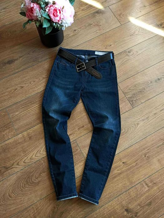 DIESEL дамски оригинални еластични дънки