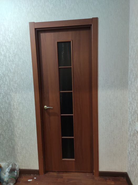 Межкомнатные двери отдам