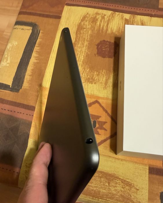 Ipad 9th generation 64gb (като нов)