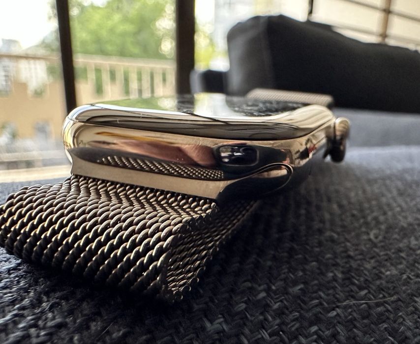 Apple Watch 10/46mm Titanium Gold Milanese