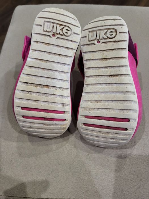 Nike, Найк сандали за момиче