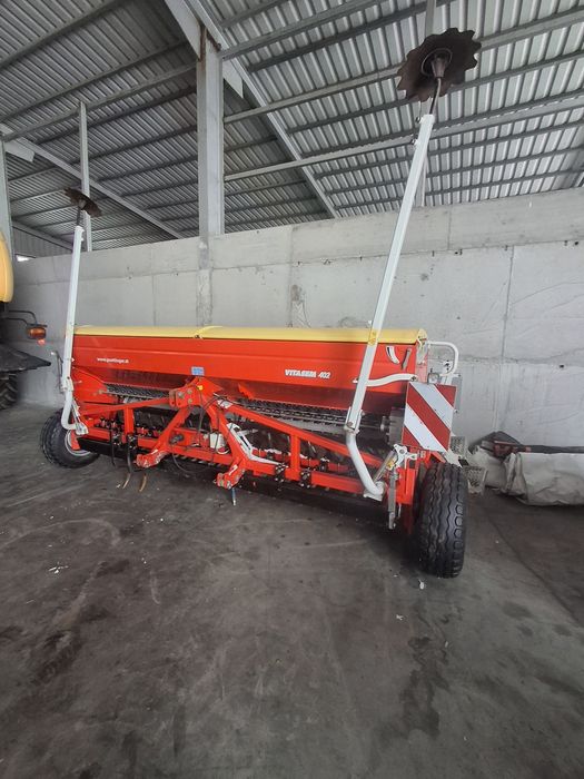 Semanatoare cereale 4m. Pottinger vitasem.