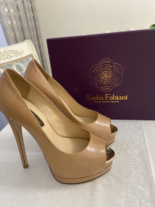 Туфли Sasha Fabiani в отличном состоянии