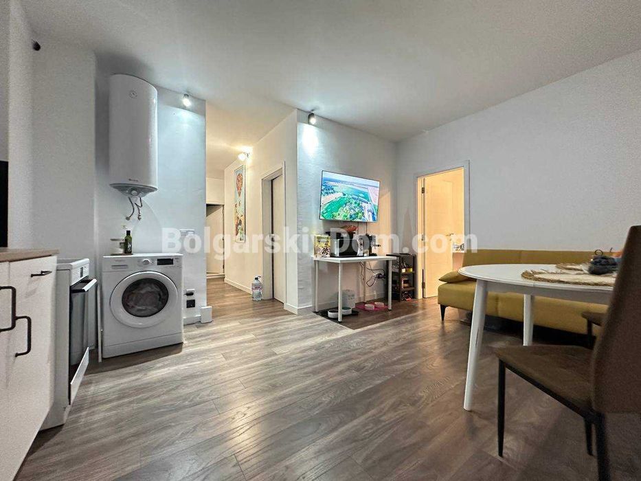 Продава се Четиристаен апартамент в к.к. Слънчев бряг - 87 кв.м за 815 €/кв.м - Снимка #1