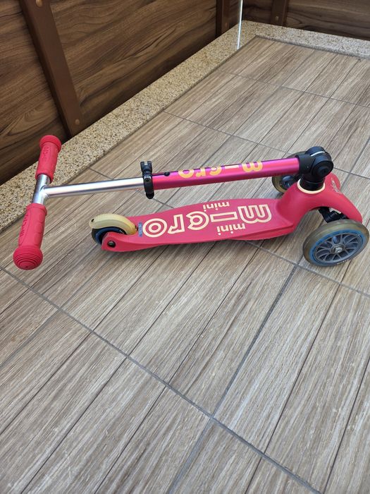 Trotineta Micro Deluxe