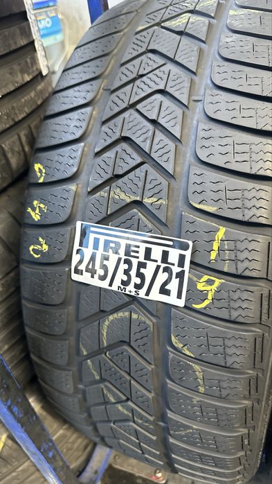 245/35/21 Pirelli M+S