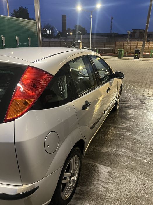 Ford Focus MK1 1.6 benzina