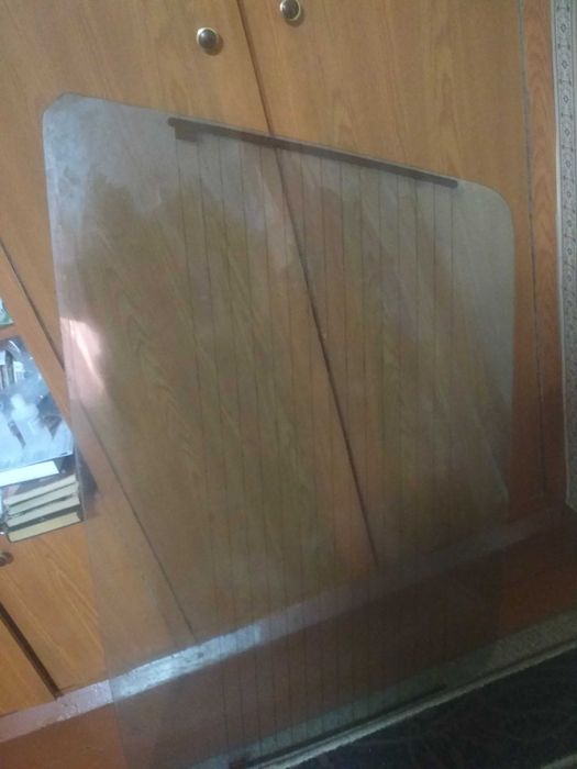 Продам кузовные запчасти