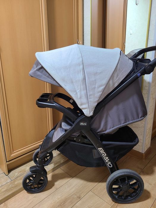 Коляска Детская Chicco Bravo