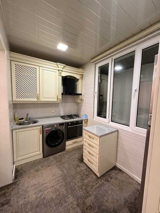 ПРОДАМ 5 ком Карасу-6 №U42