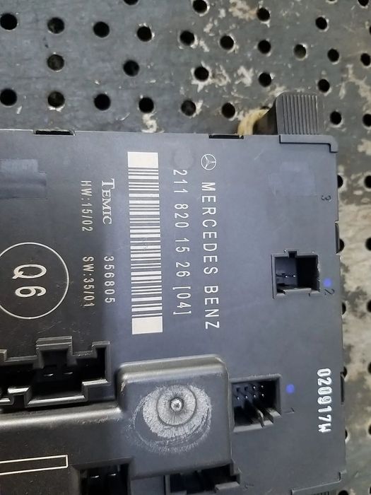 Modul calculator usa stanga spate mercedes e class w211 211820152604