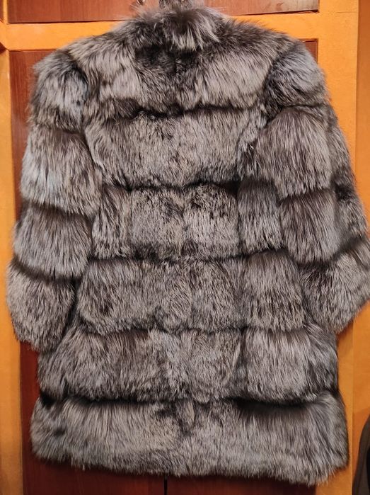 Срочно продам  шубы б/у