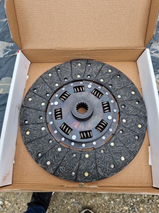 Disc ambreiaj Fiat ford 3000 original preț 450 lei bucata tel 0751 56