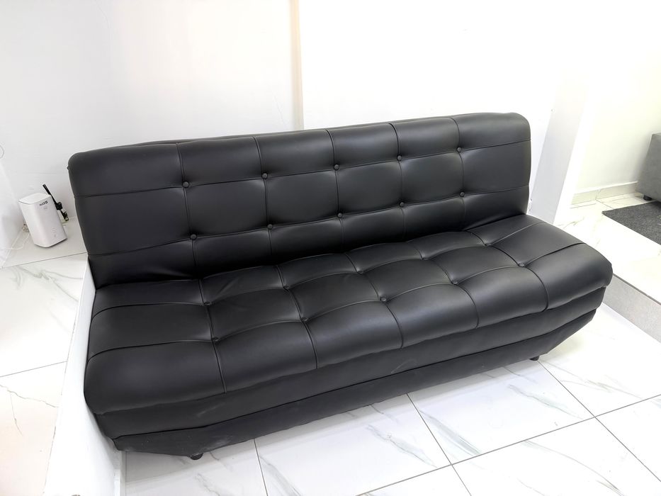 Продам диван и зеркало