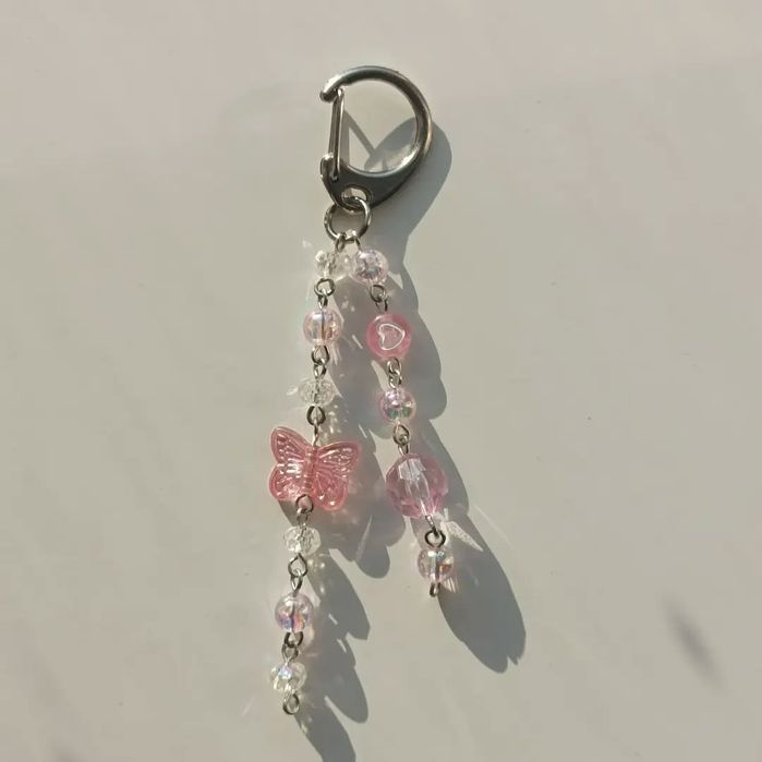 брелоки ручной работы.