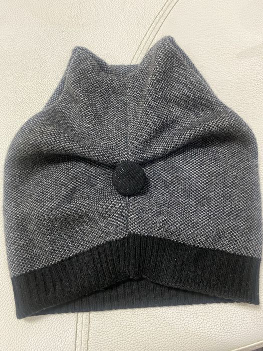 Стильная теплая шапка