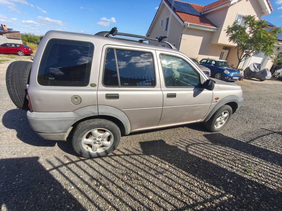 Vând Land ROVER Freelander 1