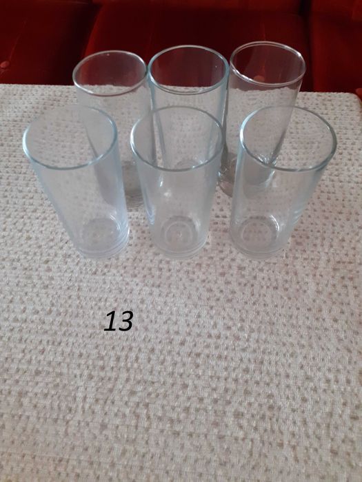 Комплекти за хранене и кухненски принадлежности