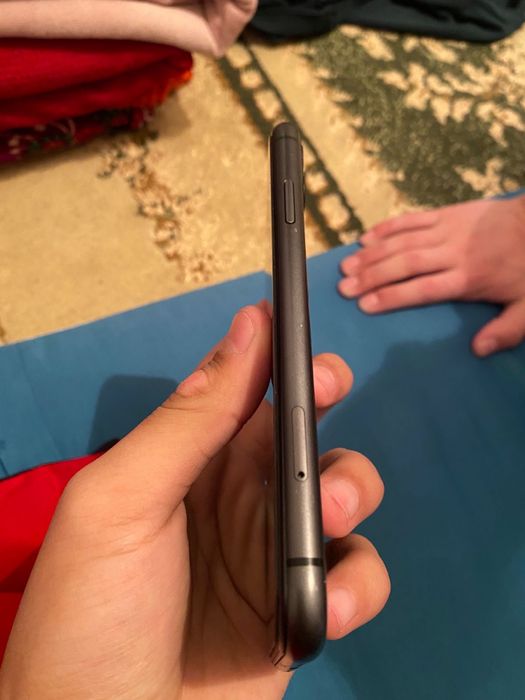 Айфон 11 все работает 128гб