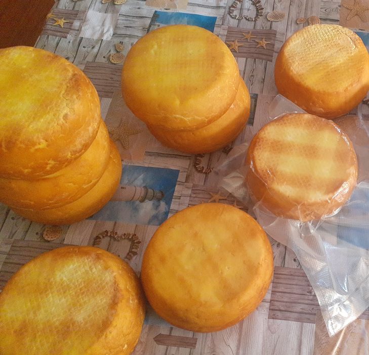 Cașcaval  afumat (produs BIO)