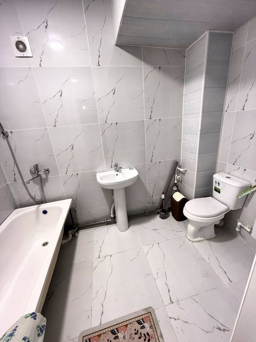 Мирабад туманида 2 хонали квартира ижарага берилади
2 хонали квартира