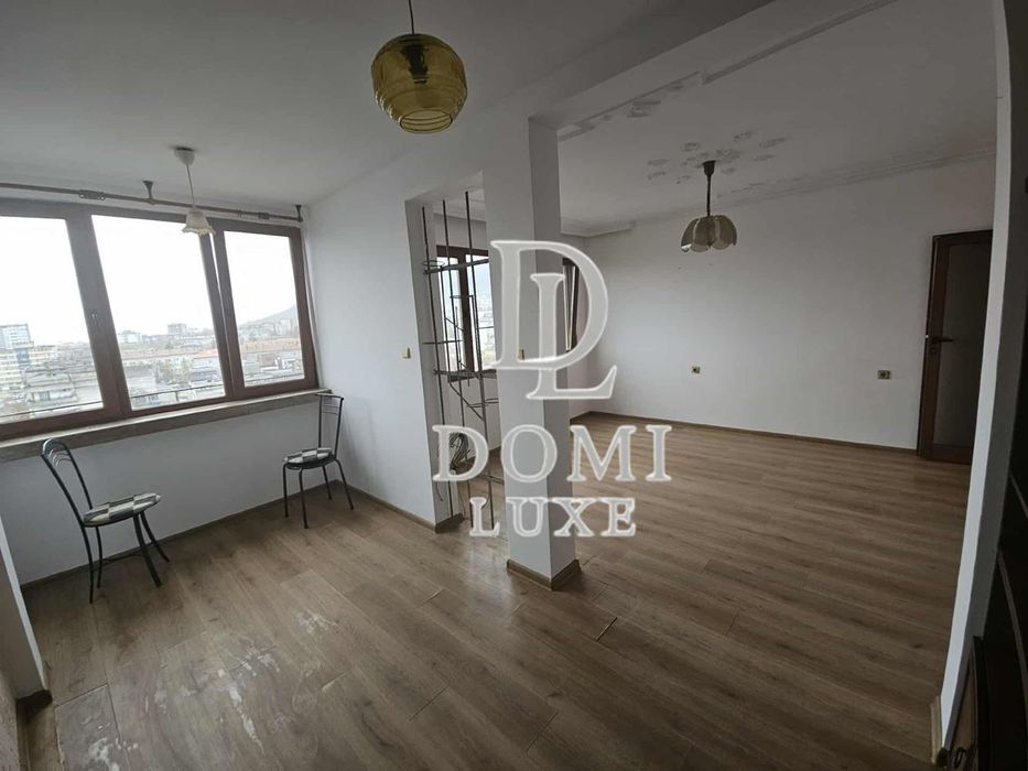 Продава се Тристаен апартамент в Шумен, Център - 63 кв.м за 1794 €/кв.м - Снимка #1