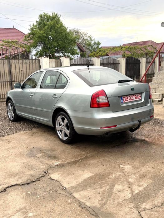 Skoda Octavia II DSG 2011 1.6 TDI
