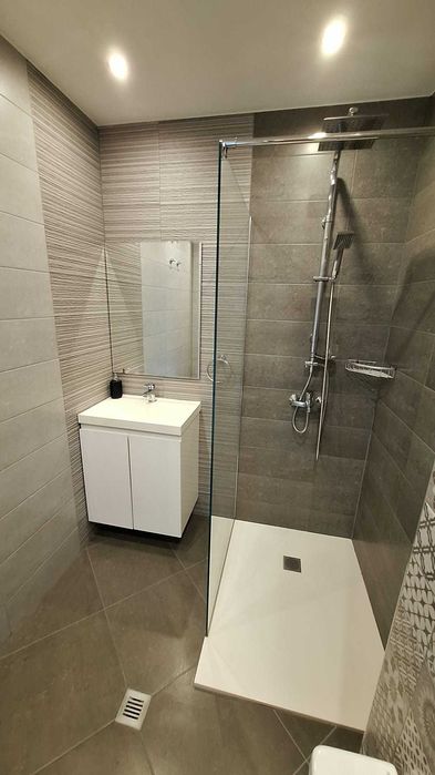 Дава се под наем Тристаен апартамент в София, Младост 3 - 67 кв.м за 747.66 € - Снимка #14