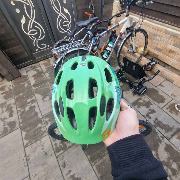 Bicicleta  Copii Scott 16 inch  culoare verde neon + cască .