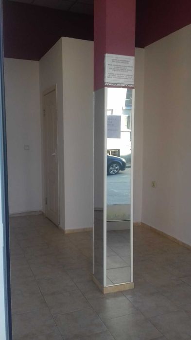 Дава се под наем Офис в Ямбол, Аврен - 20 кв.м за 204 € - Снимка #2