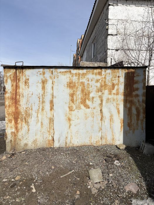 Продам железный гараж