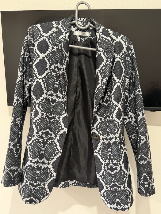 Пиджак в отличном состоянии, 42-46