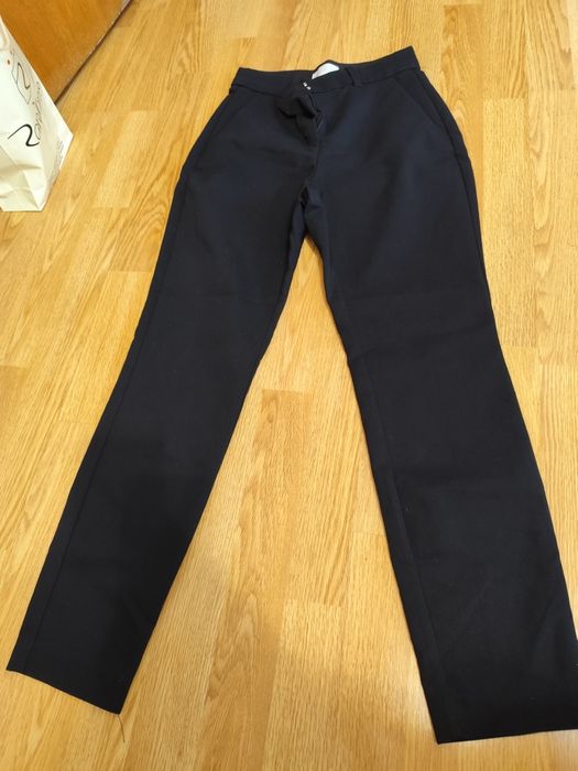 Pantaloni H&M măsura 34
