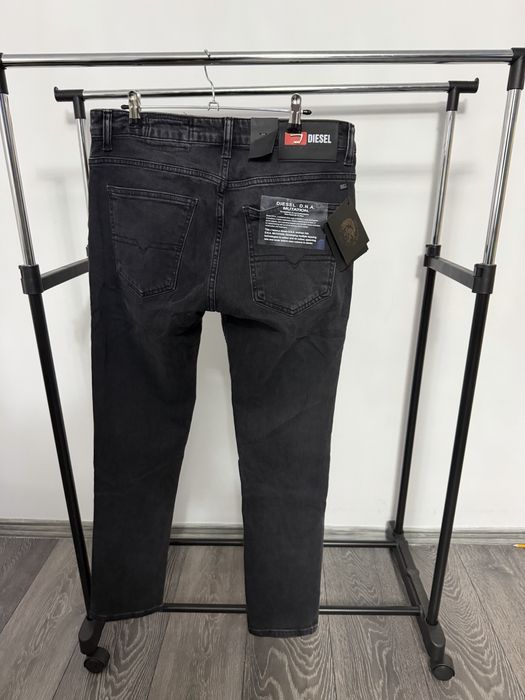 Blugi barbati dsquared2 calitate superioara