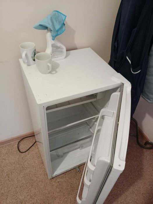 Продаю холодильник