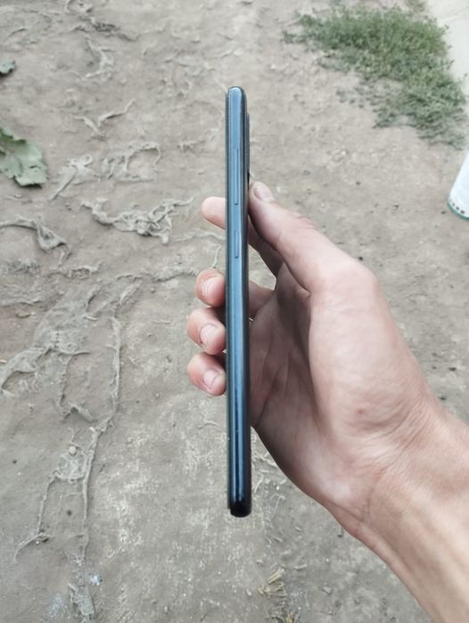 Продам Samsung galaxy A51 64GB