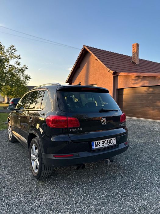 VOLKSWAGEN Tiguan 0 — imagine 3