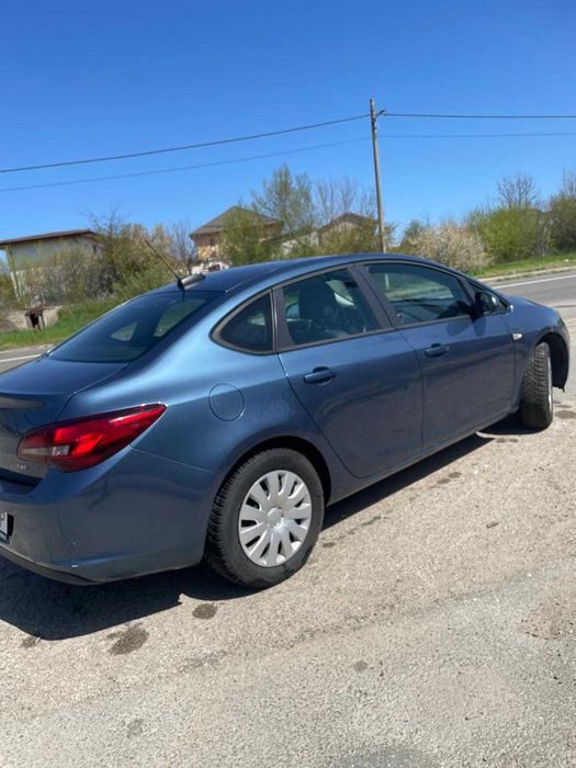 Opel Astra 1.6 Diesel (CDTI)