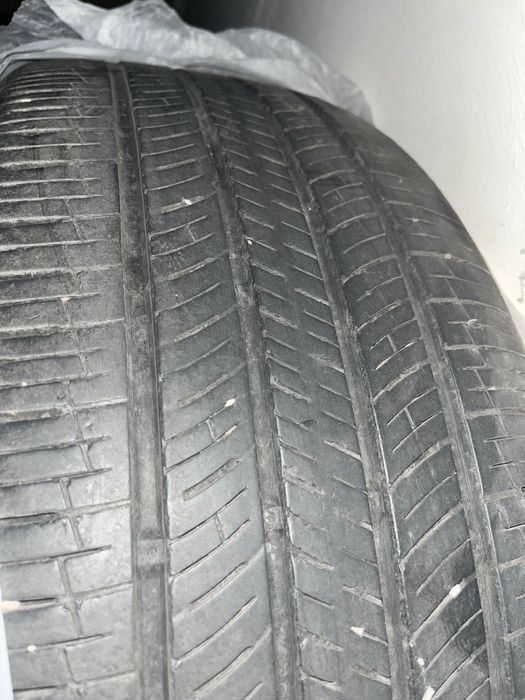 Продам автошины размером 235/55/19