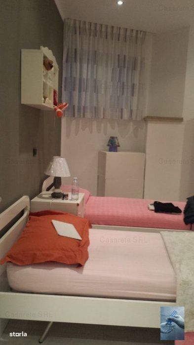 Apartament 3 camere, 120 mp, balcon, Arad