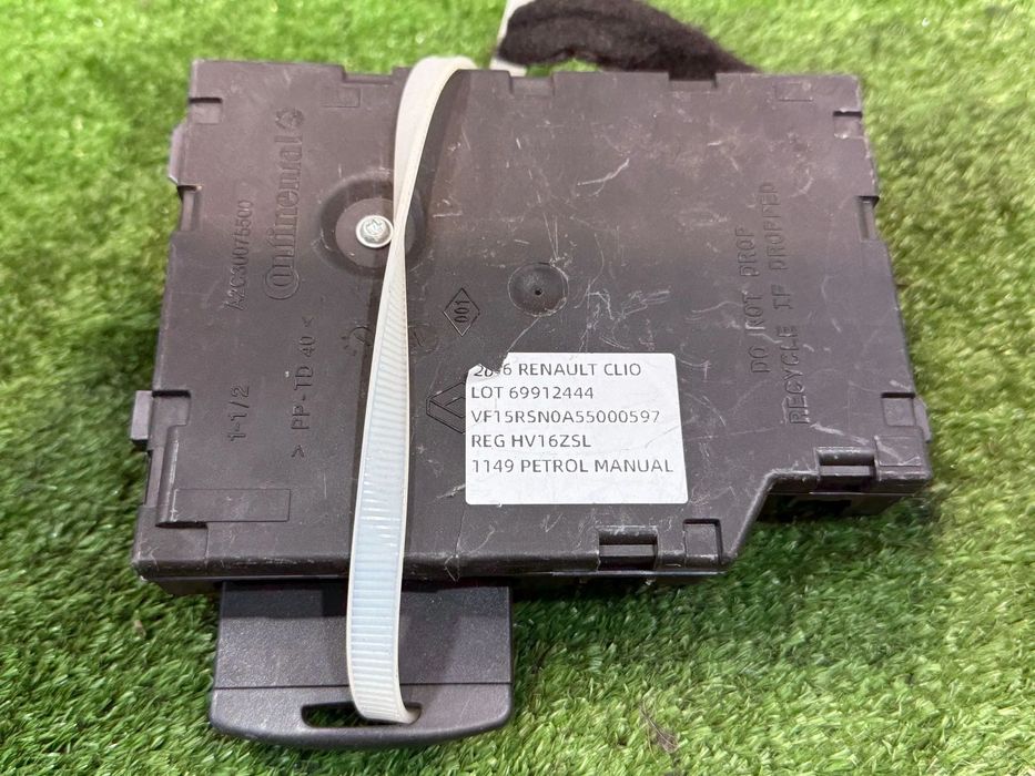 CONTACT SI START RENAULT CLIO 4 1.2 BENZINA 2016 COD OEM A2C30075500 285905719R 2012-2018