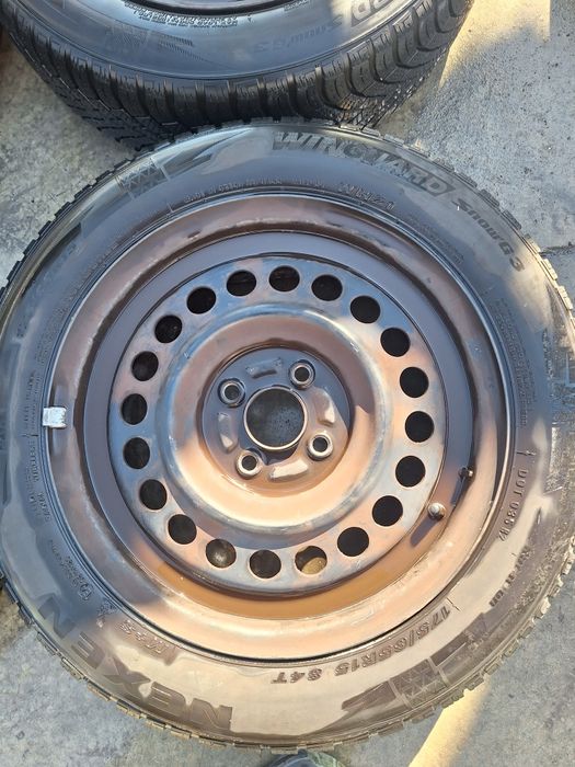 4бр. Джанти с гуми 15 цола 4x100 Honda Jazz / Хонда Джаз 2010г.