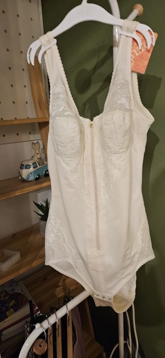 Body modelator Ghifer