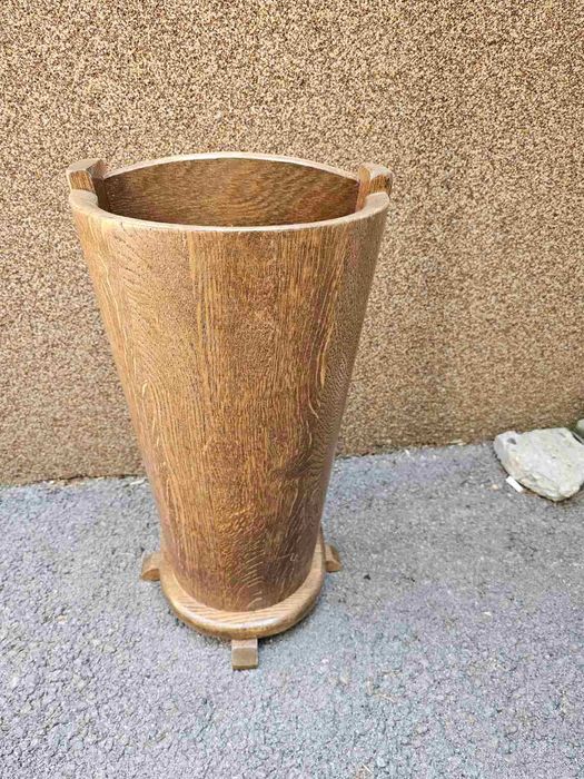 Масивна дъбова стойка за чадъри