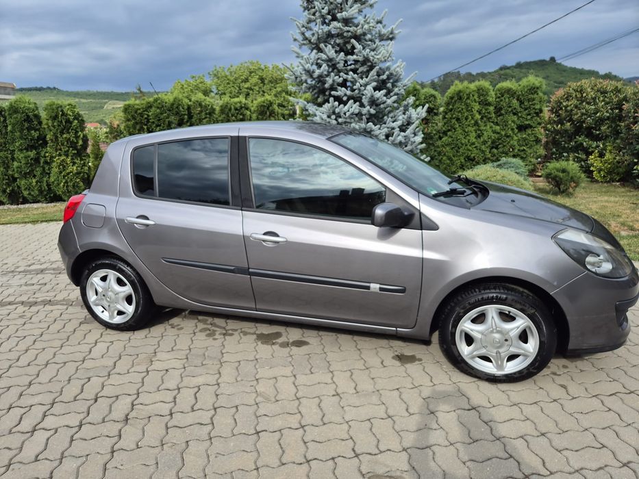 RENAULT Clio 2008 — imagine 4