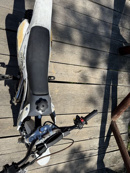 Vand cros nitro de 107cc