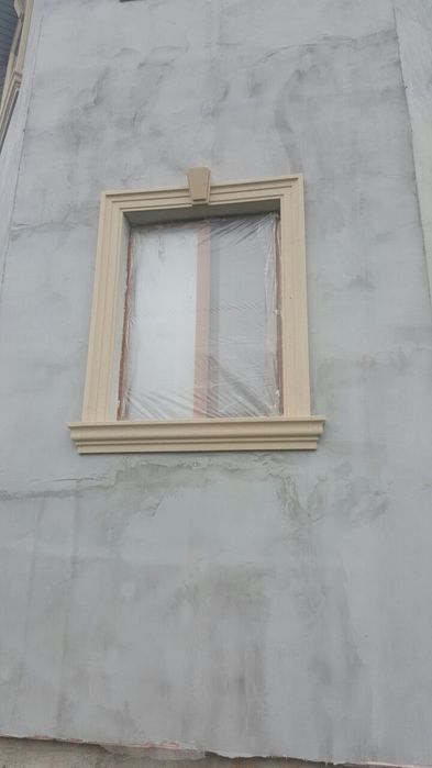 Фасадный декор из пенопласта.